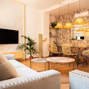 Stylish In The Heart Of With Pool , Málaga Spanje
